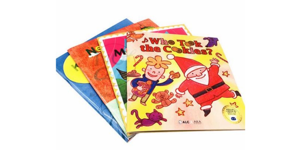 In Brochure Saddle Stitch: Một giải pháp linh hoạt và giá cả phải chăng